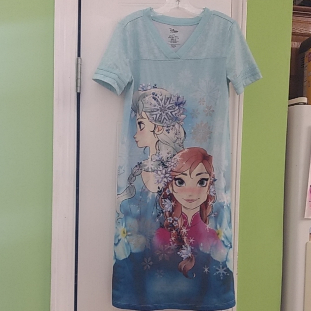 Frozen gown